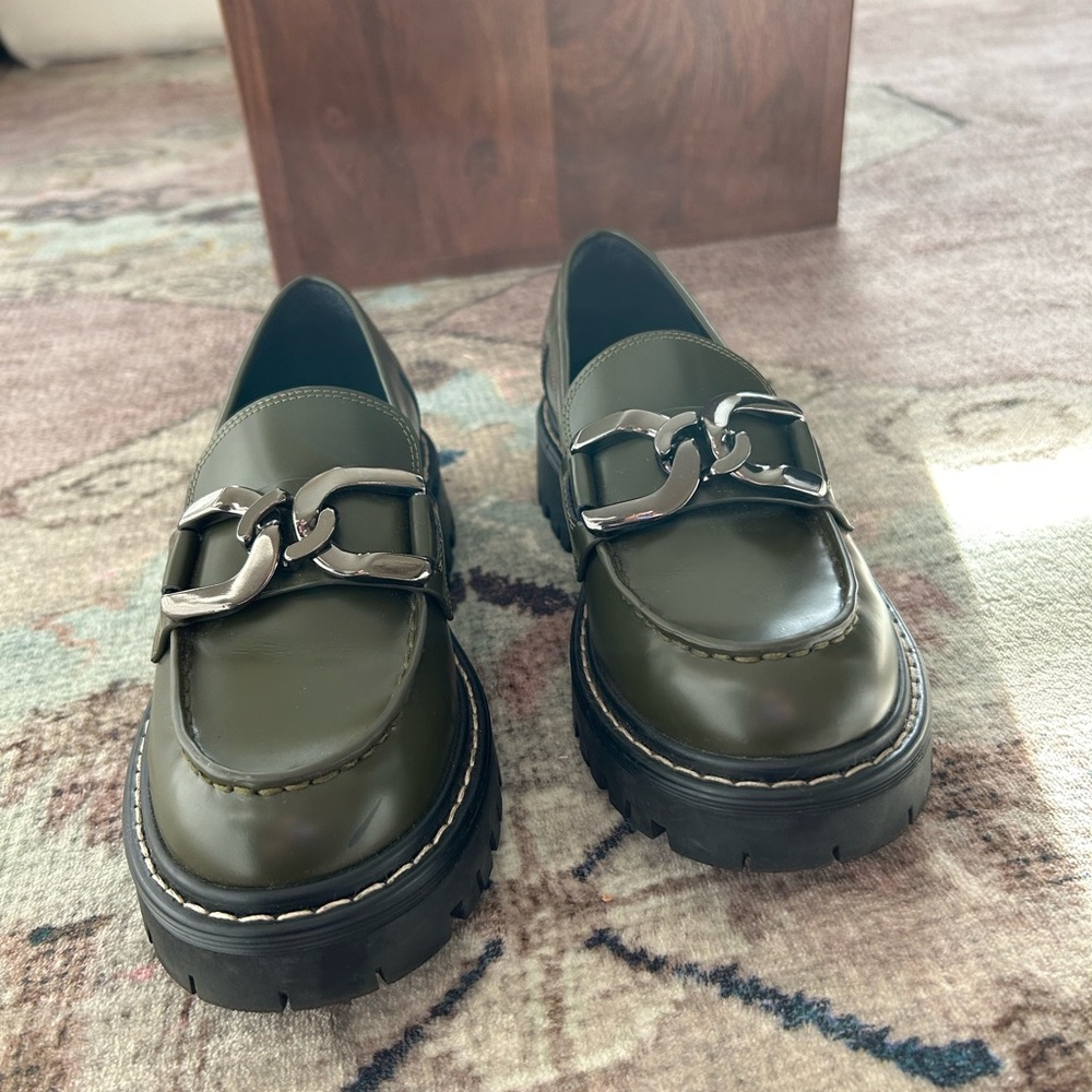 Marc Fisher Green Loafers - Picture 4 of 6